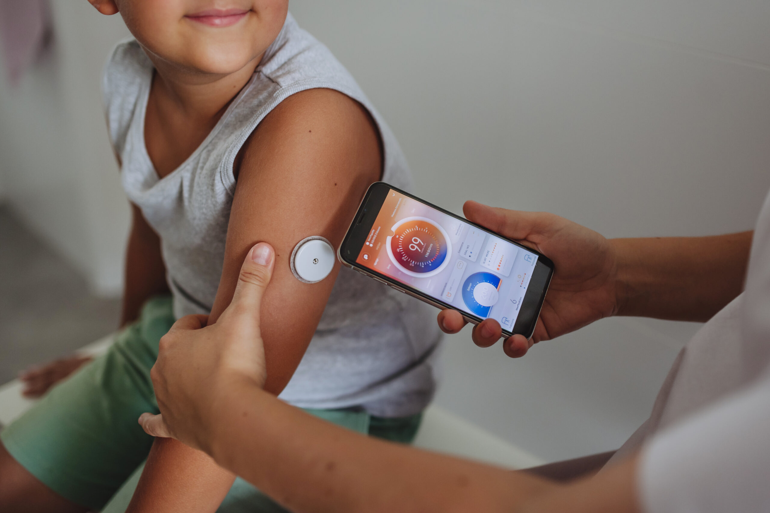 How CGM Devices Track Glucose