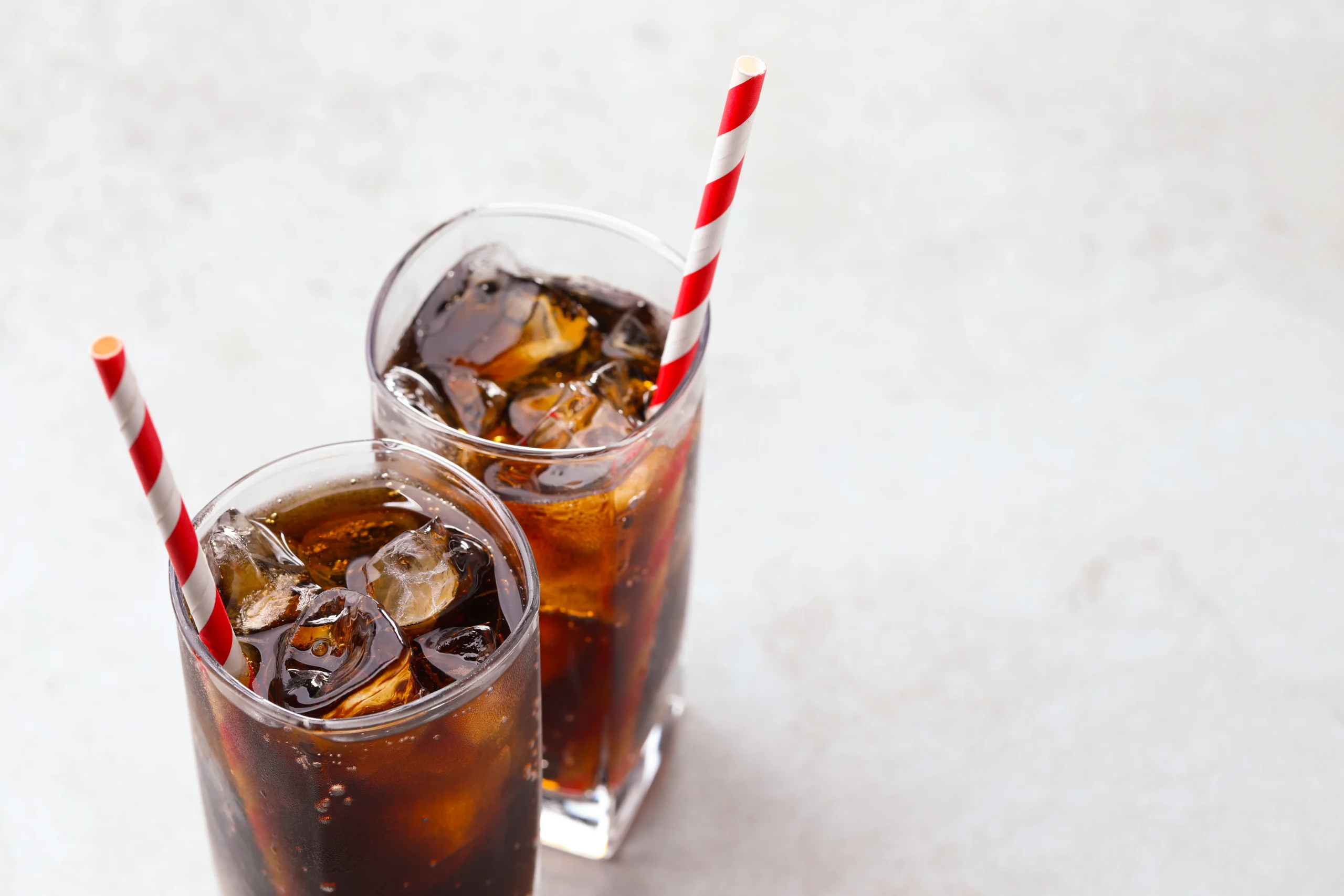 Coke vs. Diet Coke: Glucose Impact Explained